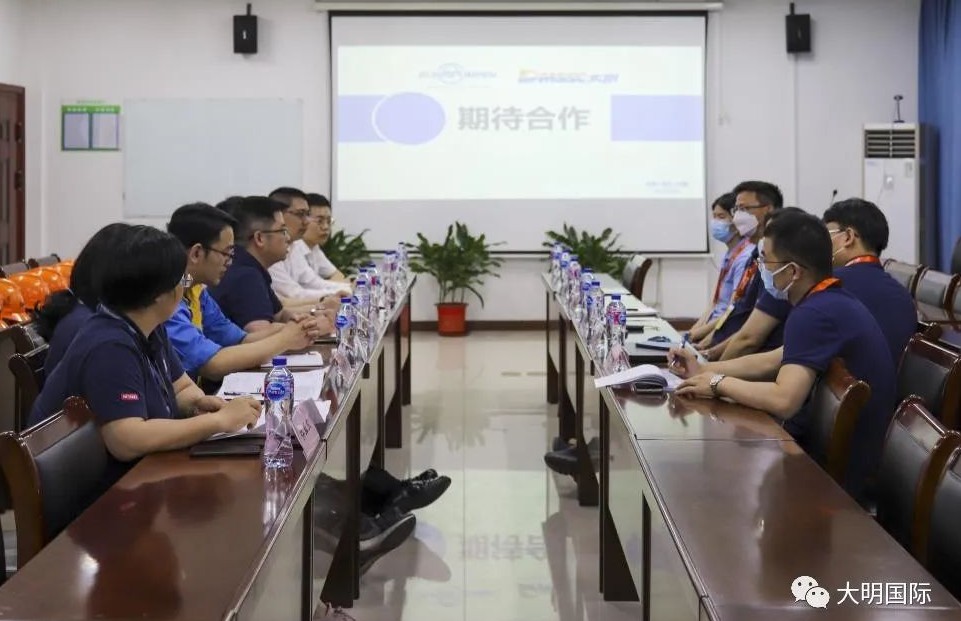 鲁尔泵（中国）有限公司总经理黎幼平一行接见304永利集团沉工