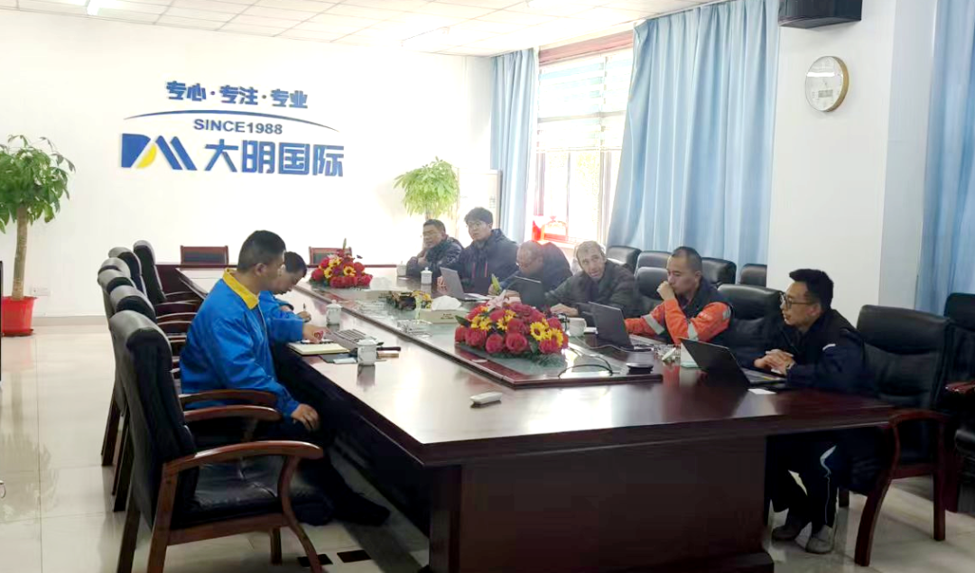 强强结合，，，，，筑梦深蓝—13000吨化学品船加工项目在靖江304永利集团启动